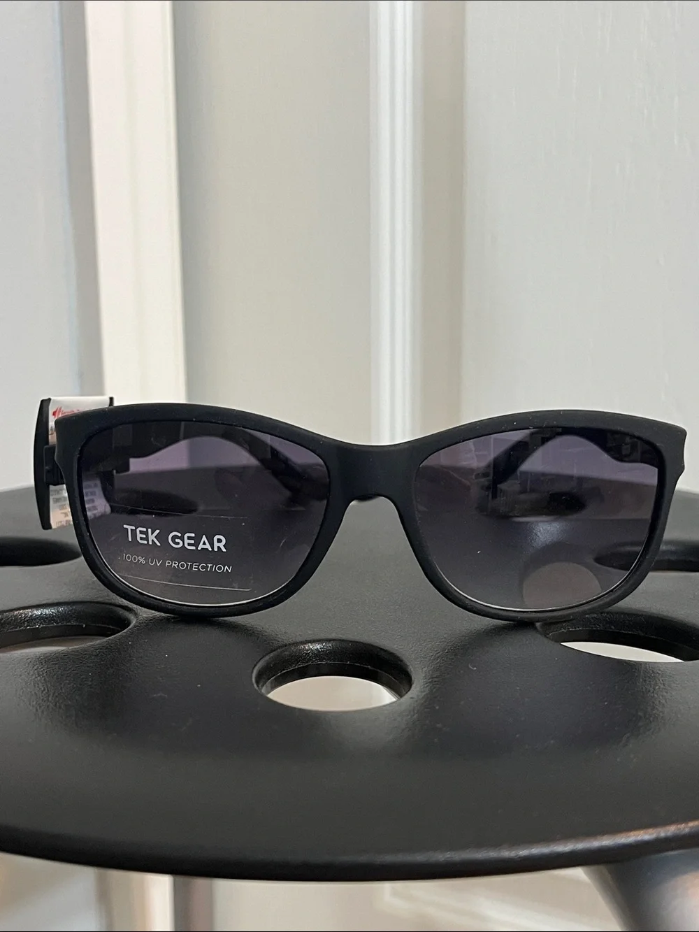 Tek Gear Matte Black Unisex Wayfarer Sunglasses |Gradient|100% UV Protection NWT